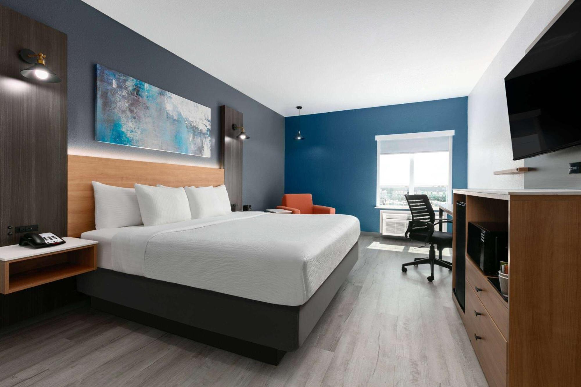 La Quinta Inn & Suites By Wyndham Ft Worth-בורלסון מראה חיצוני תמונה