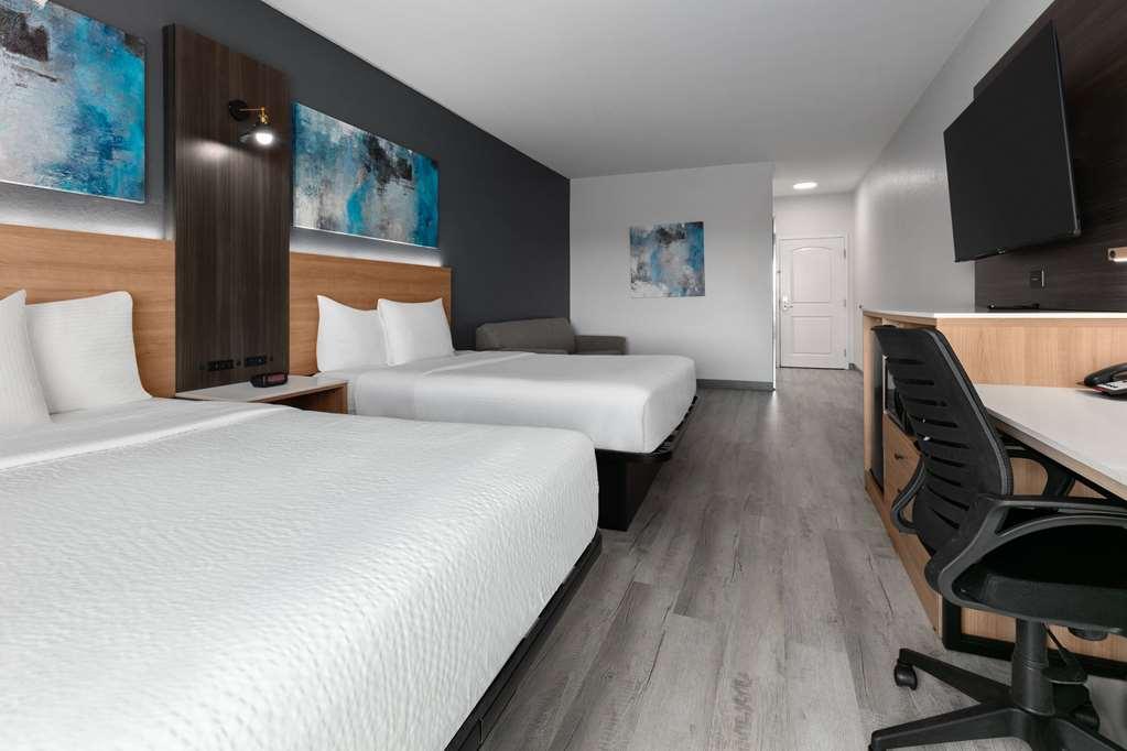 La Quinta Inn & Suites By Wyndham Ft Worth-בורלסון חדר תמונה